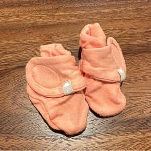 🍑3 for $10🍑 Goumi 0-3mo booties